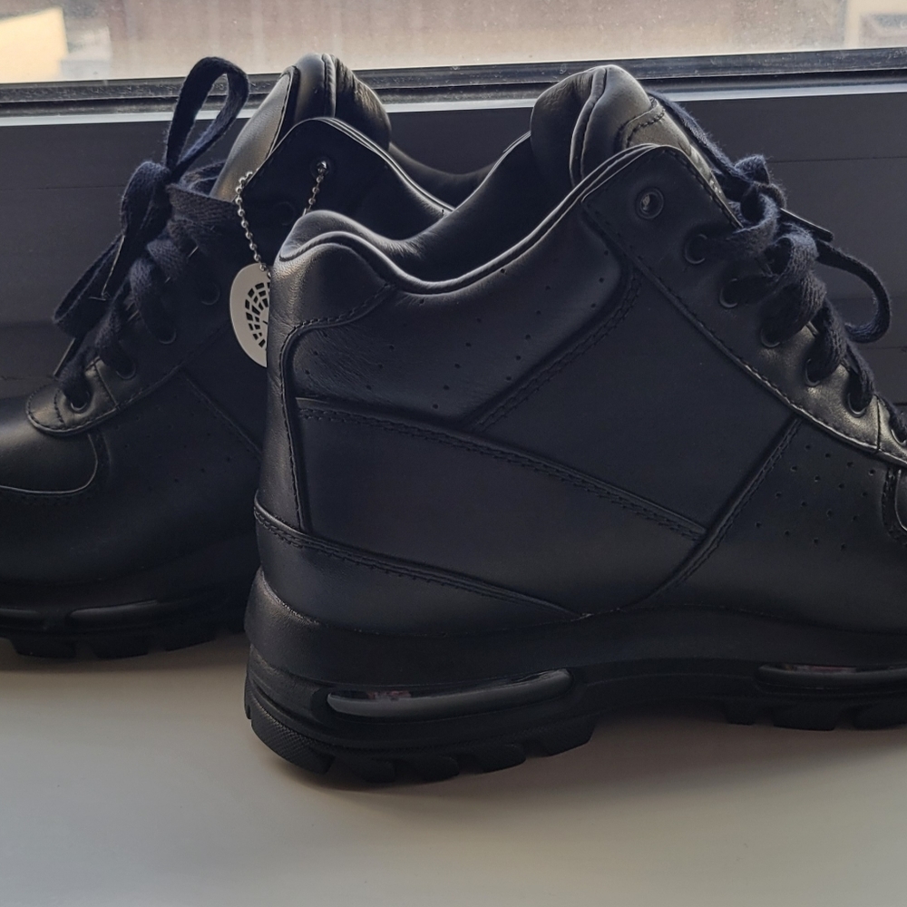Men's Nike ACG Boots